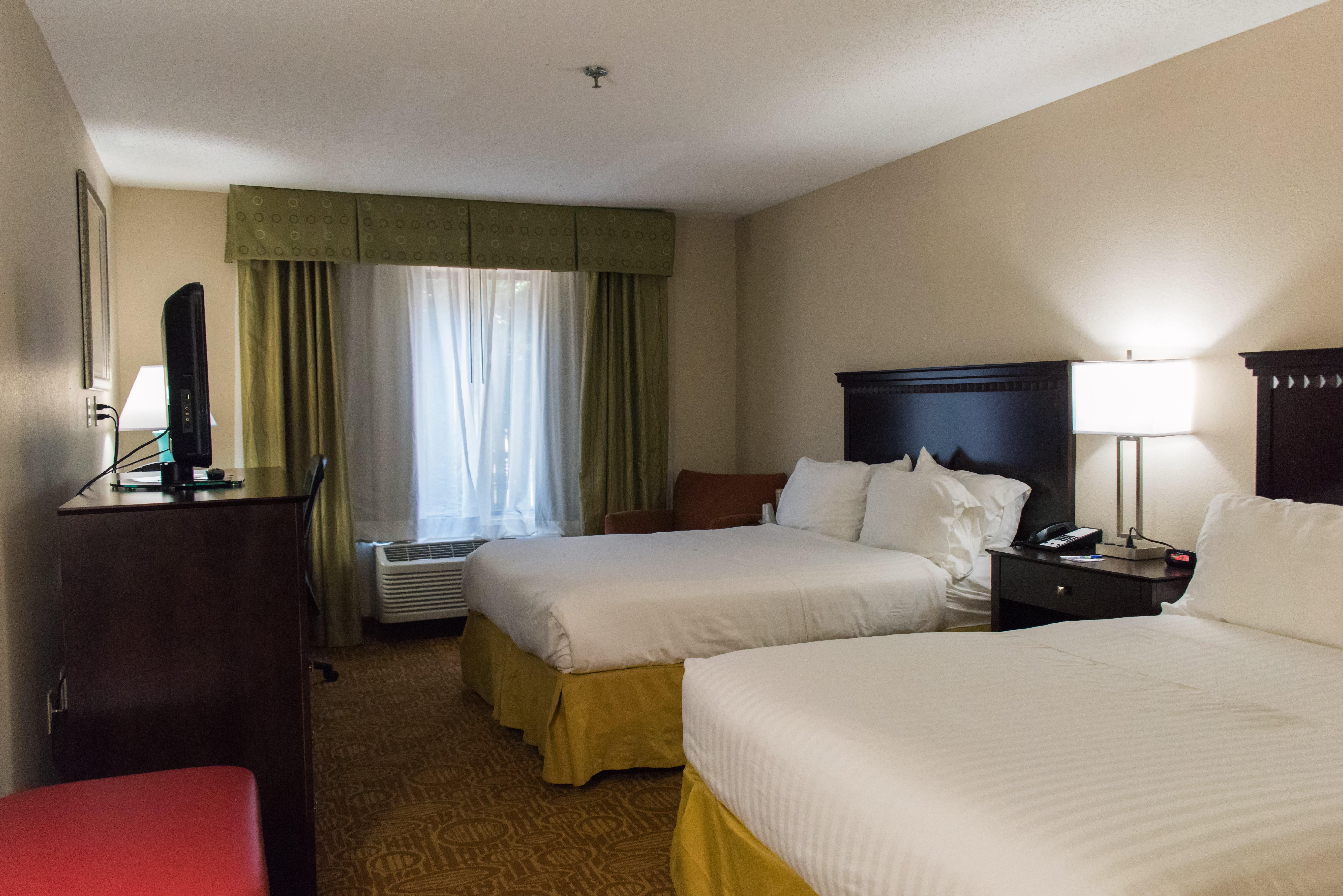 Holiday Inn Express Hotel & Suites Kinston By Ihg Exterior foto