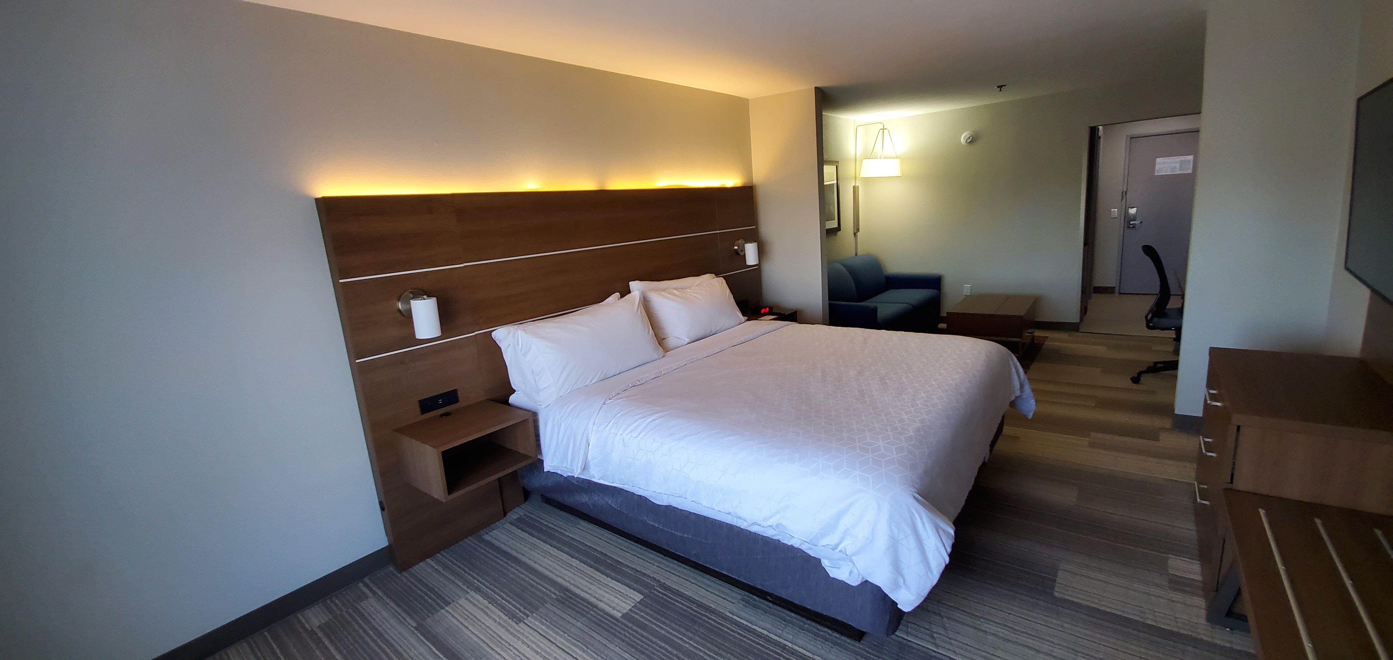 Holiday Inn Express Hotel & Suites Kinston By Ihg Exterior foto