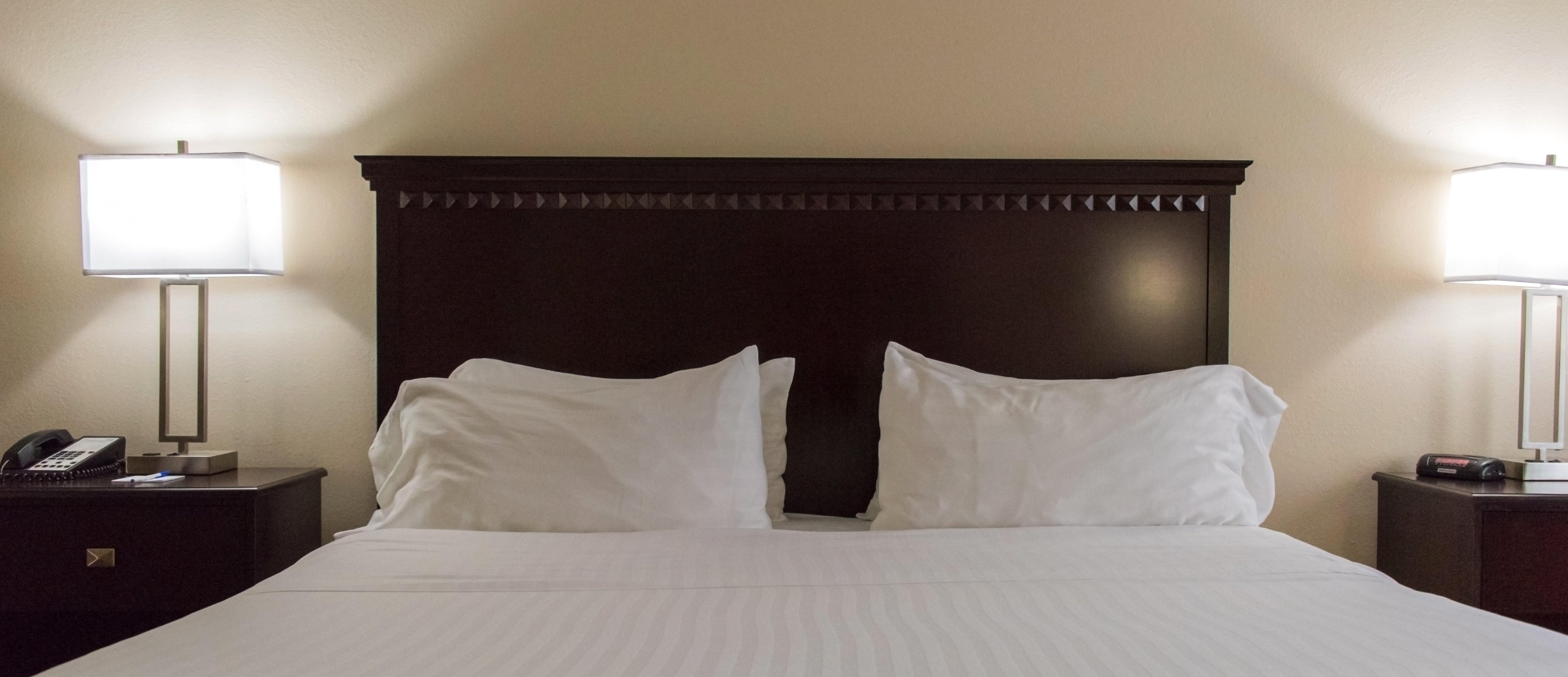 Holiday Inn Express Hotel & Suites Kinston By Ihg Exterior foto